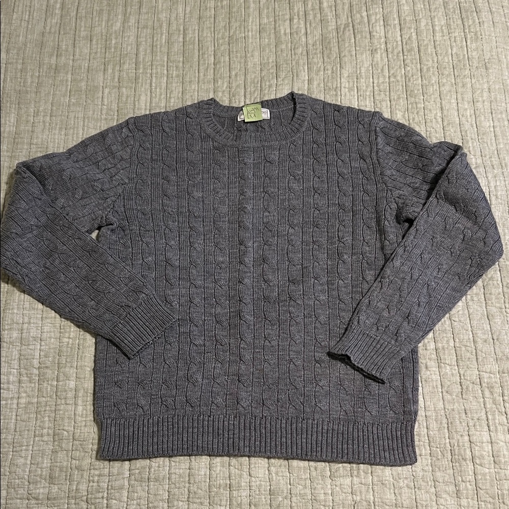 🔥🔥BAMBINO Charcoal Cable Knit Crewneck Sweater 💯 merino wool